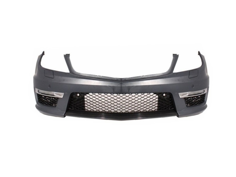 MERCEDES W204 C63 BODY KIT (MAKYAJLI) (2012-2015) - Görsel 4